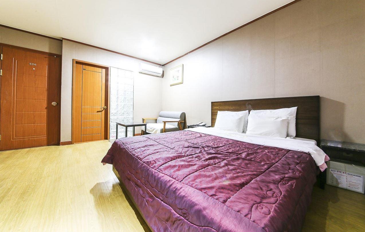 Valentine Motel Йонін Екстер'єр фото